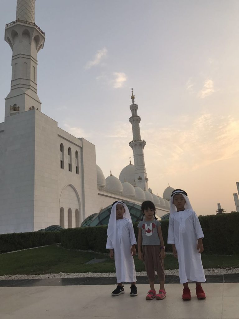 lovely kids at Sheikh Zayed Grand Mosque, Abu Dhabi